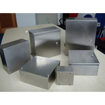 Caja de chapa de aluminio